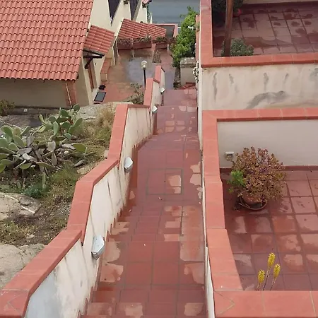 Casa Di Andrea Кампезе
